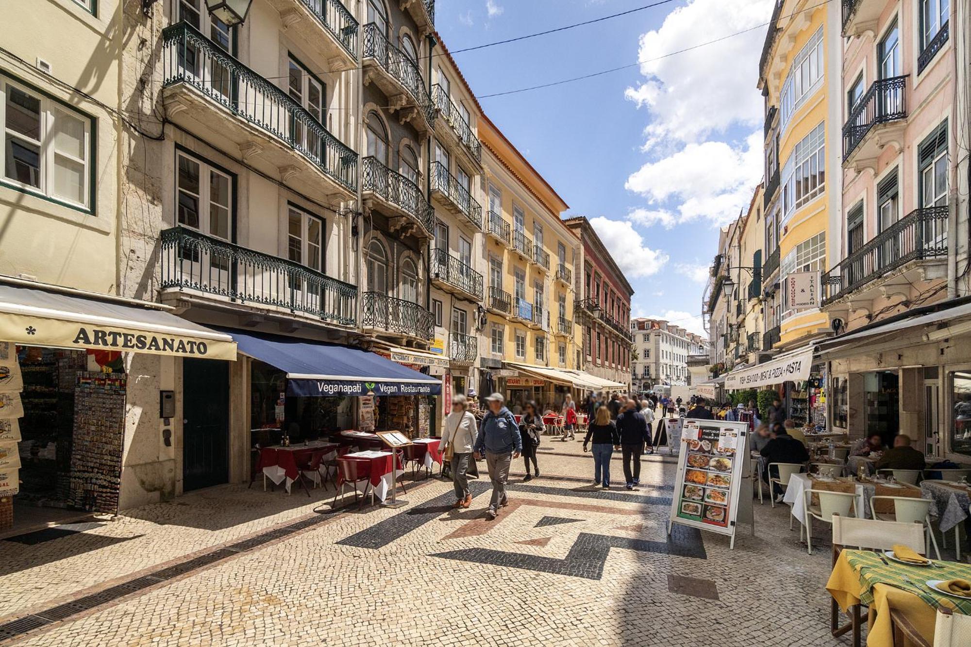 Whome Lisbon's Heartbeat Your Premier Address For Explorers Vakantiehuis
