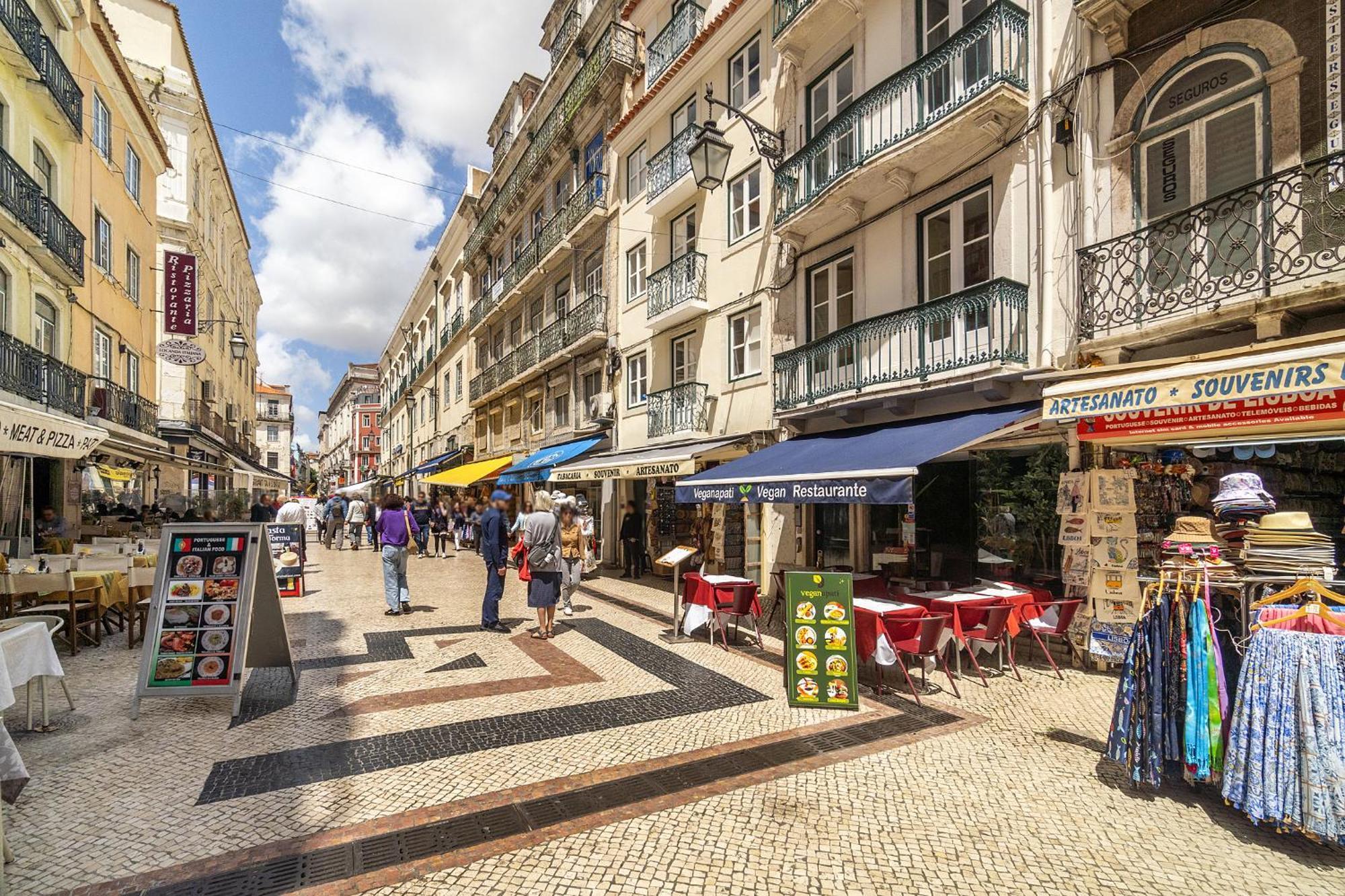 Vakantiehuis Whome Lisbon's Heartbeat Your Premier Address For Explorers